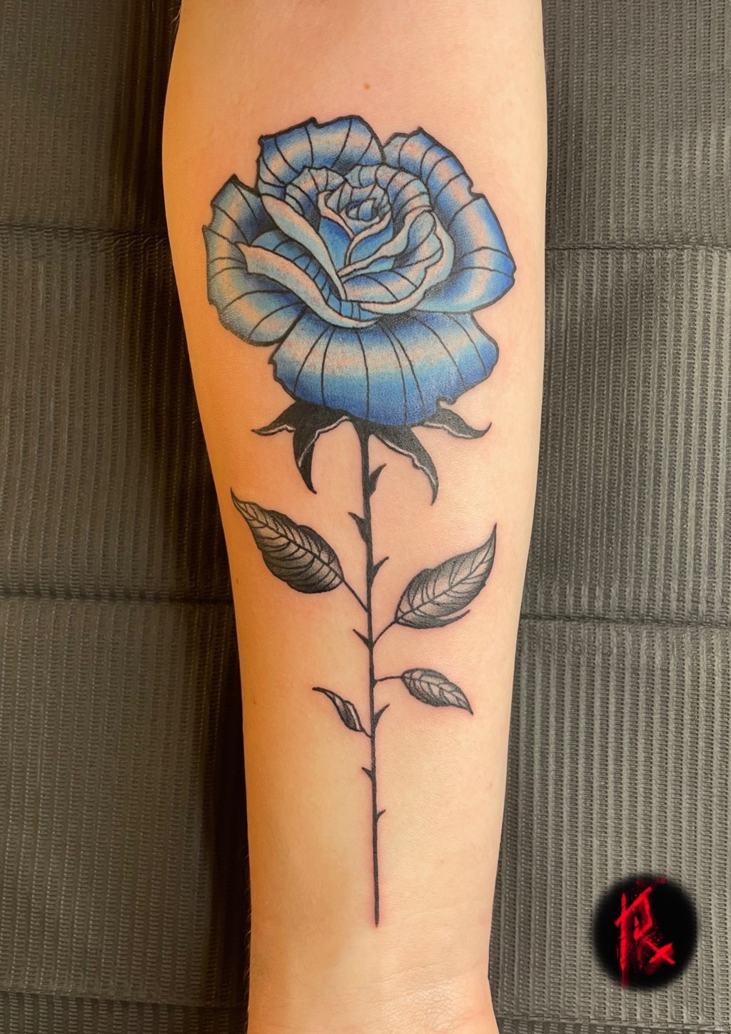 tattoo-rose-bleue